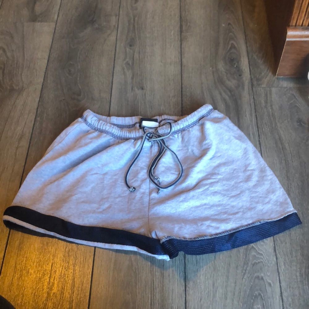 Grey shorts